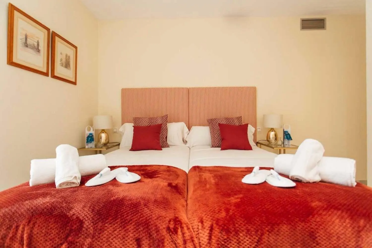 Wide And Bright- 3Bd 2Bth- Arenal Apartment Seville 0*,