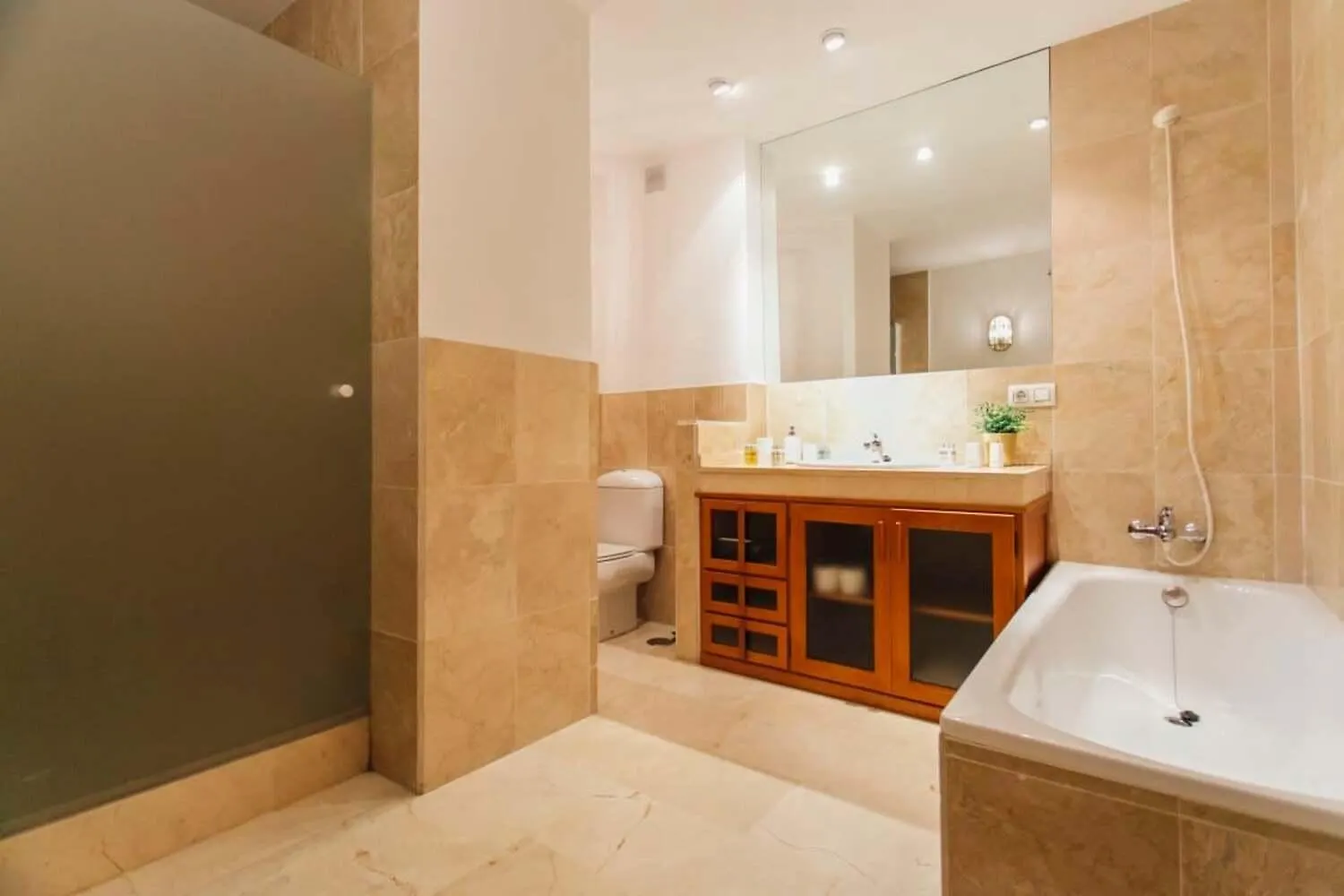 Wide And Bright- 3Bd 2Bth- Arenal Apartment Seville 0*,