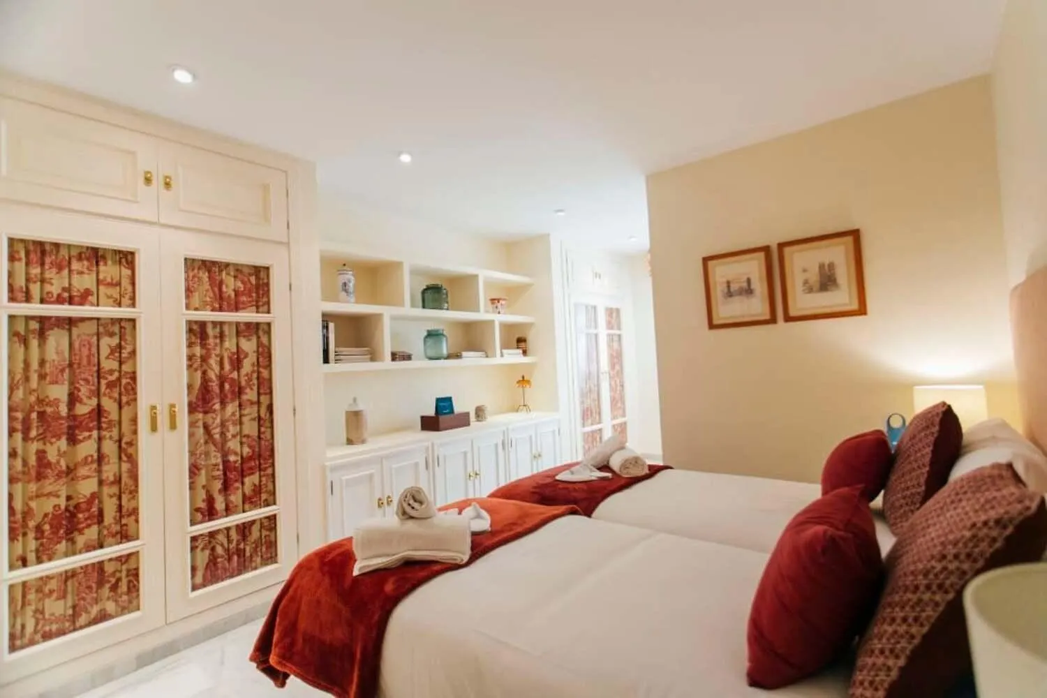 Wide And Bright- 3Bd 2Bth- Arenal Apartment Seville